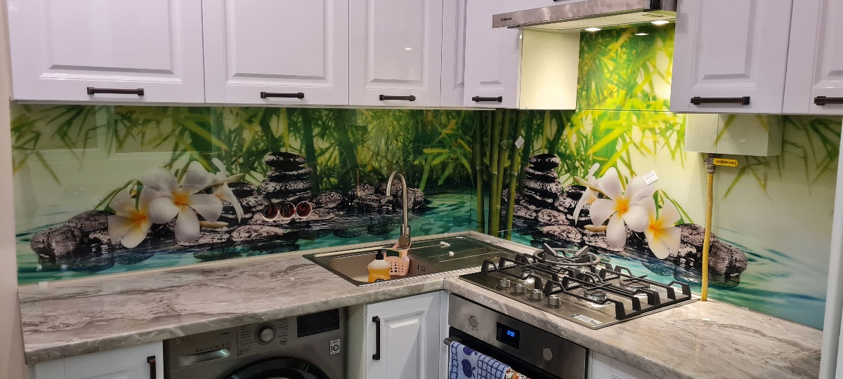 Șorțuri pentru bucătărie din sticlă obesnuita si calita foto 14