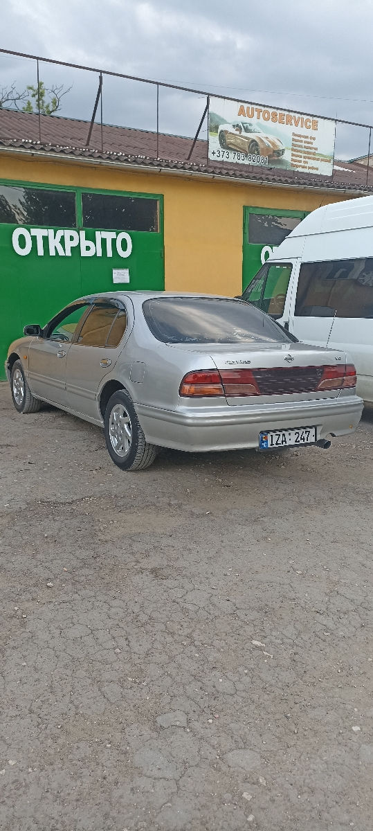 Nissan Maxima foto 3
