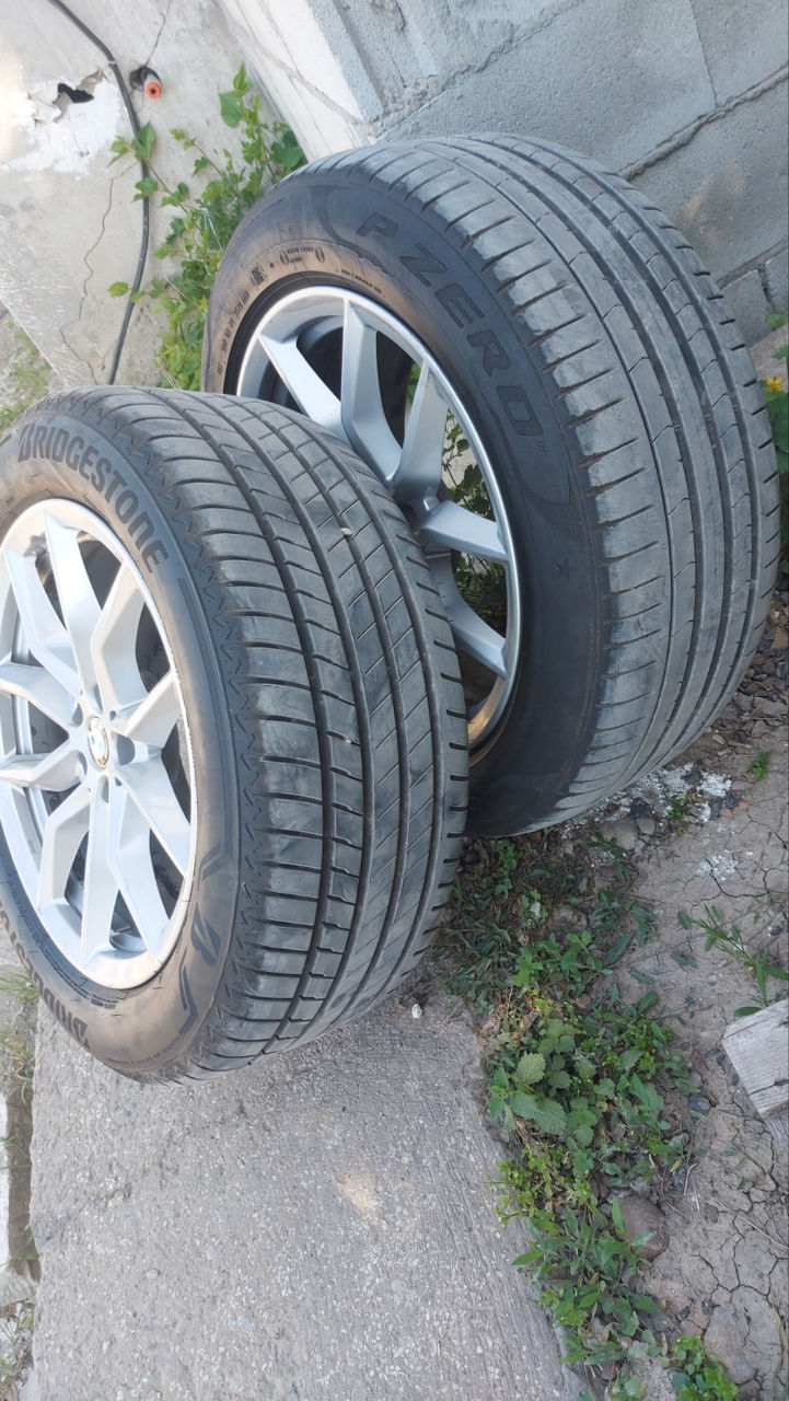 Cauciucuri 265/50R19 cu tot cu jante BMW X5 - set 4 bucăți 620 euro foto 1