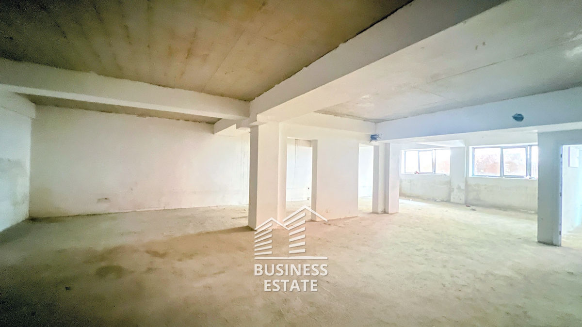 Vânzare! Comercial 154 m2! Prima linie! Ciocana, str. Ginta Latină. foto 1