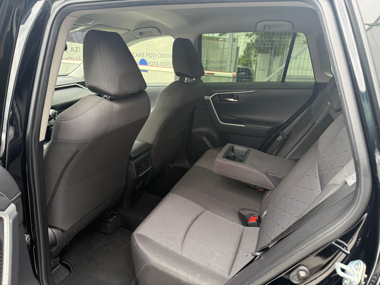 Toyota Rav 4 фото 10