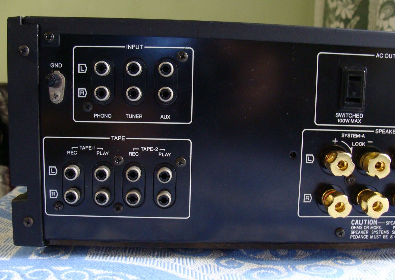Sansui A80 Stereo Integrated DC Servo Amplifier 1980. Japan