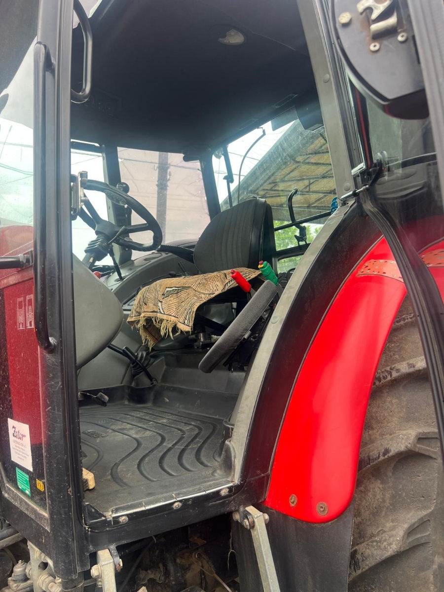Tractor Zetor foto 5