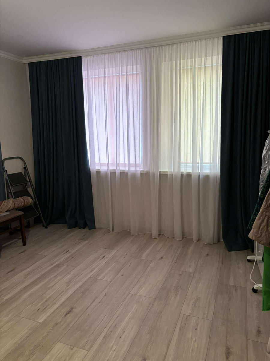 Casa în 2 nivele în orasul Ghindesti фото 4