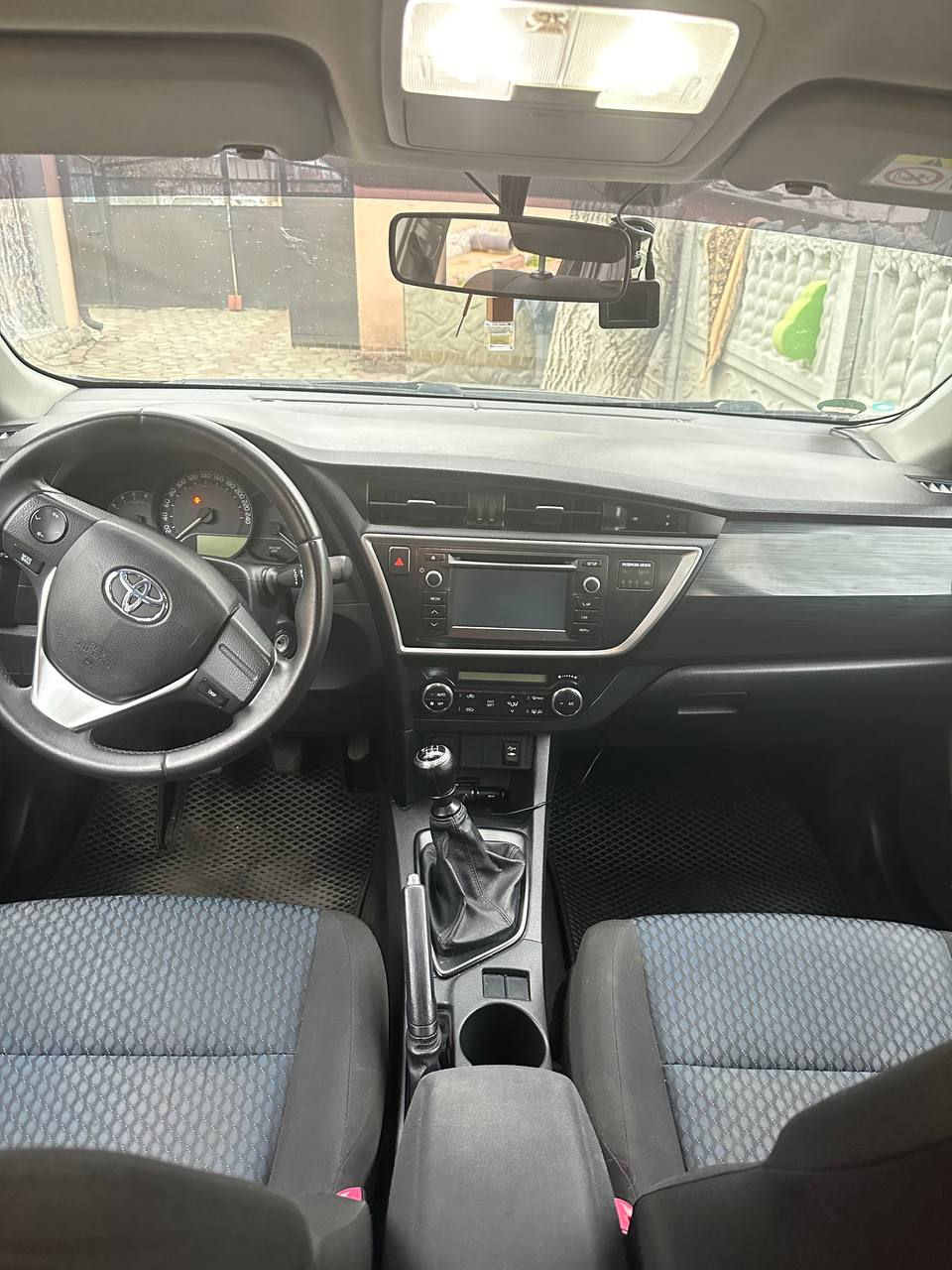 Toyota Auris foto 4