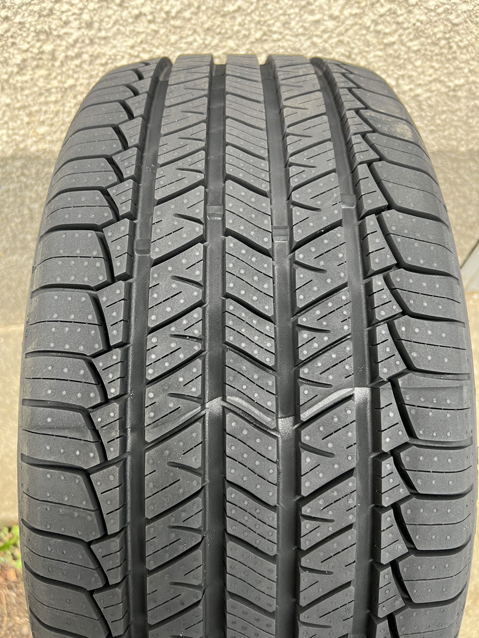 245/45 R19 Riken 4x4 Road 701 (Michelin Group)/ Доставка, livrare toata Moldova фото 2