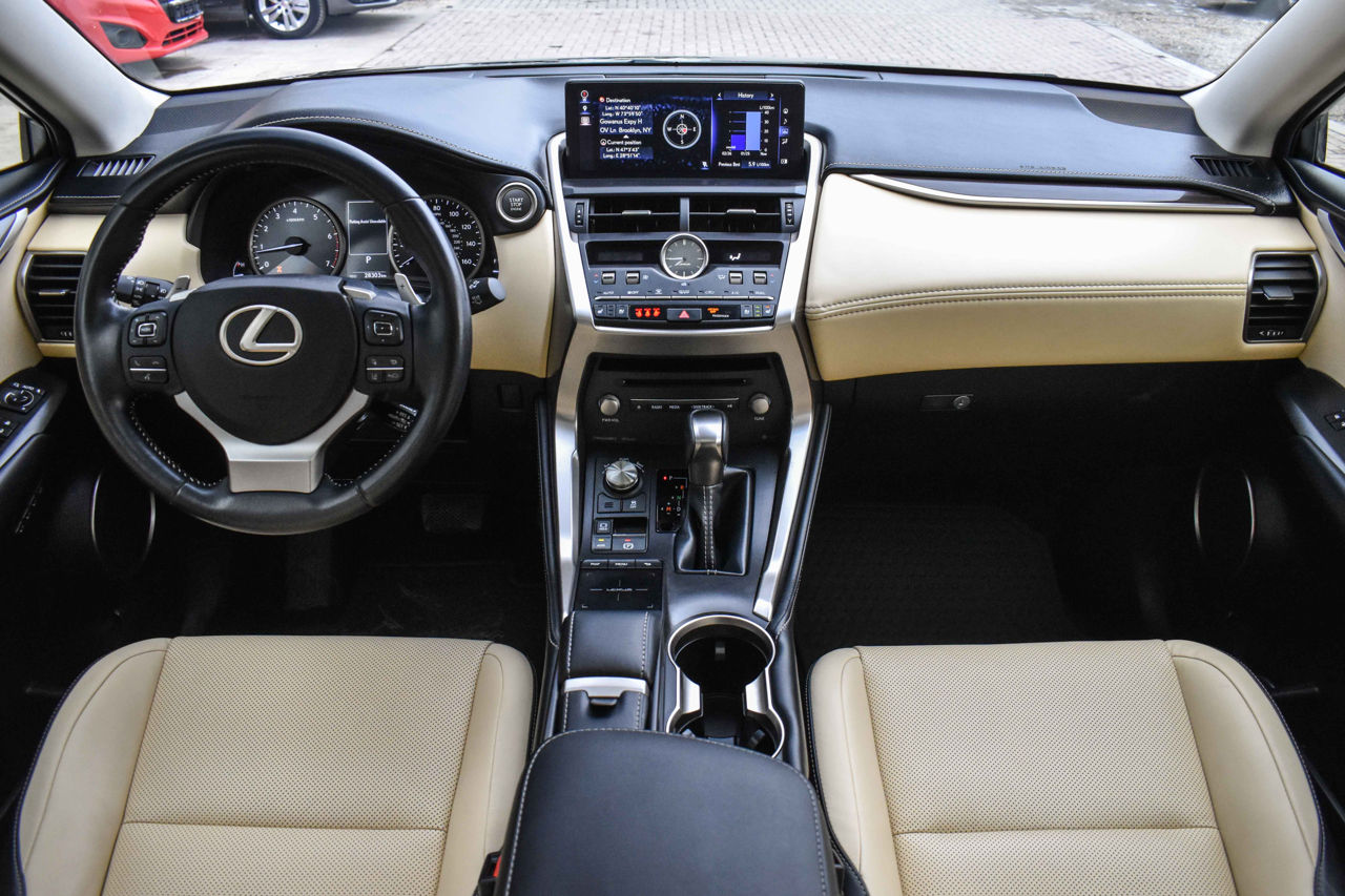 Lexus NX Series фото 7