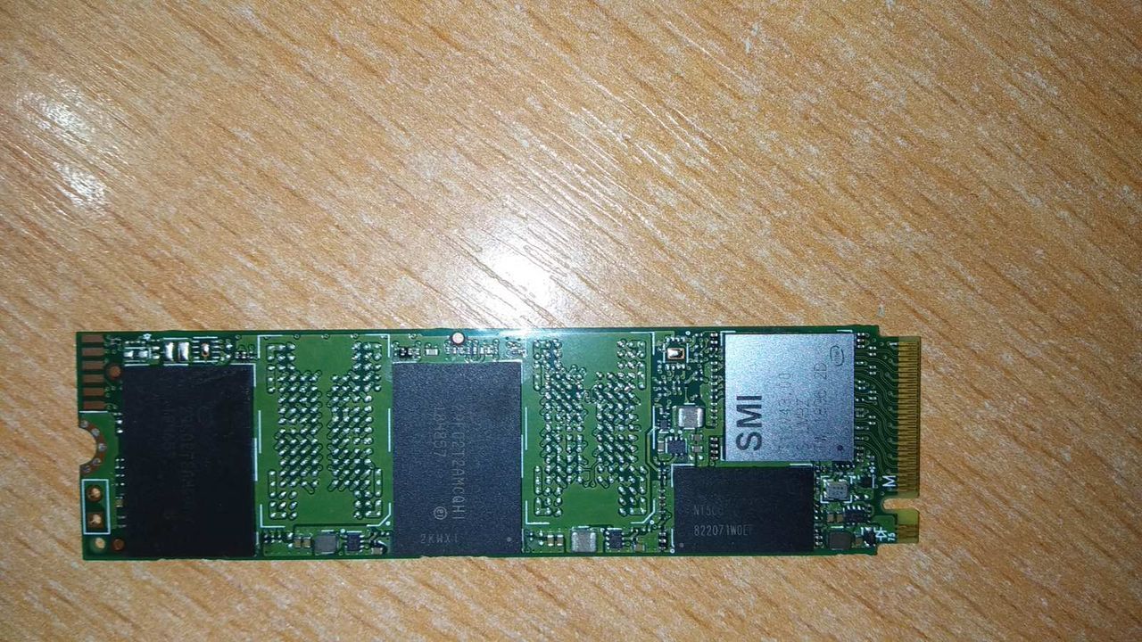 SSD Intel 660p Series 512 GB (SSDPEKNW512G8) M.2