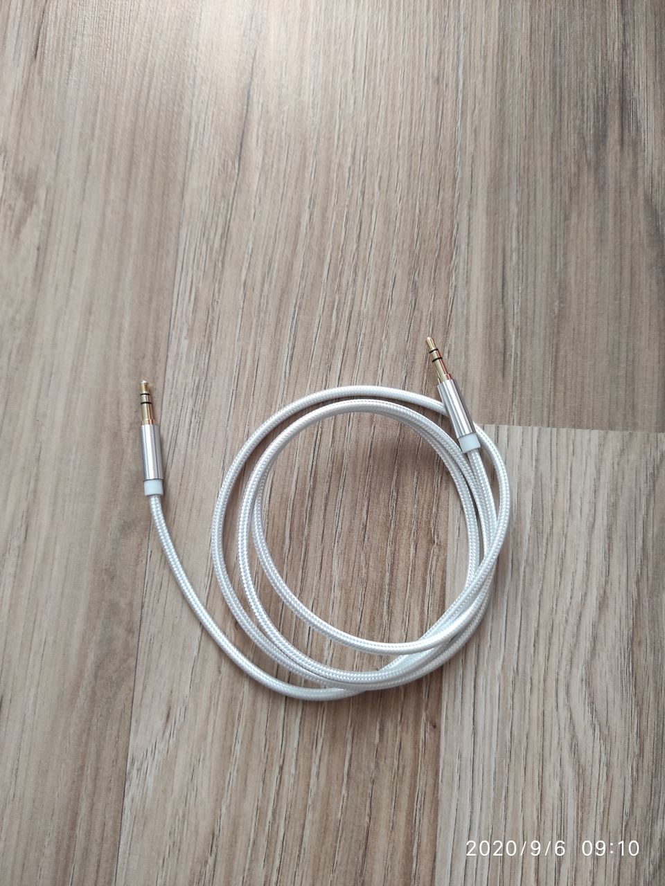 кабель AUX новый