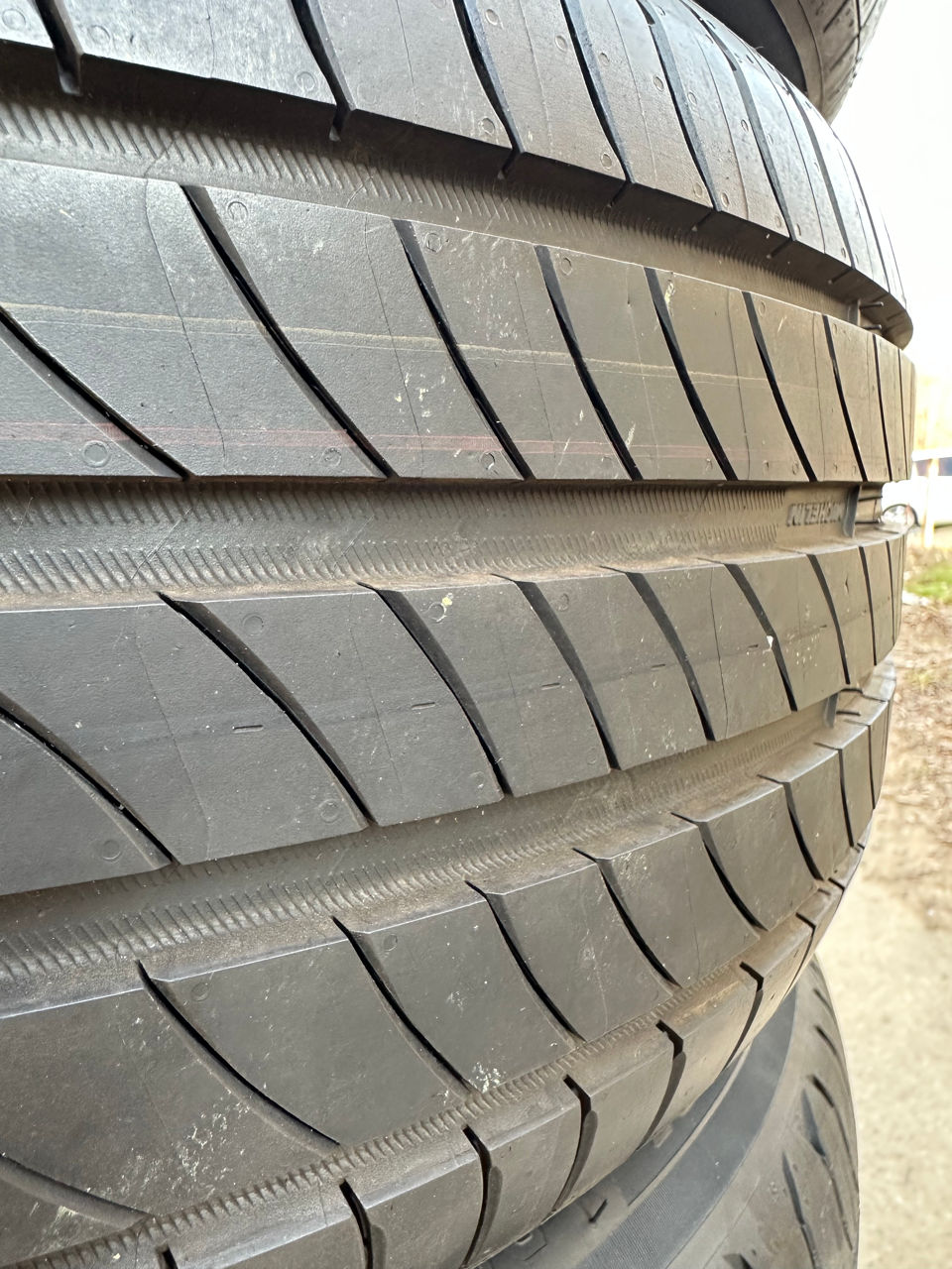 235/45 R20 Michelin 2022 foto 2