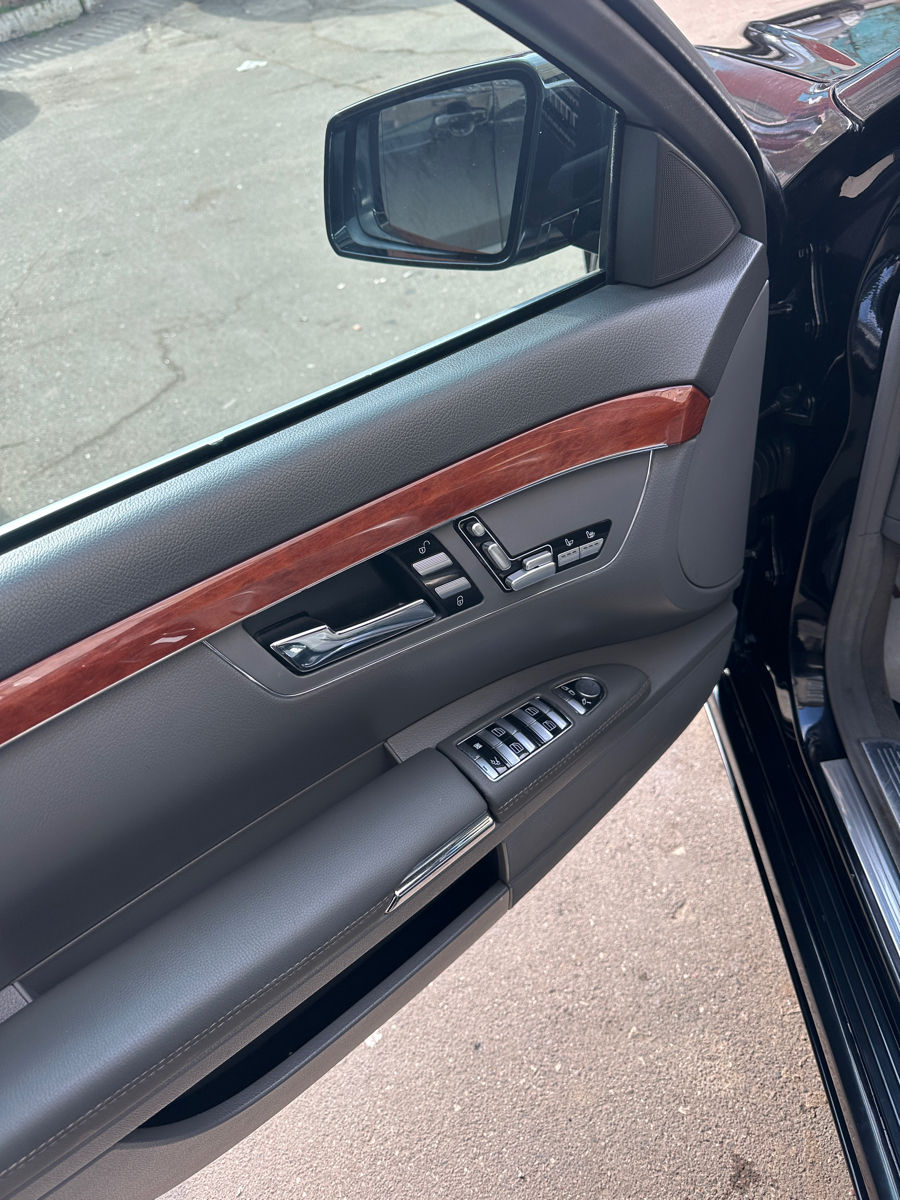 Mercedes S-Class фото 3