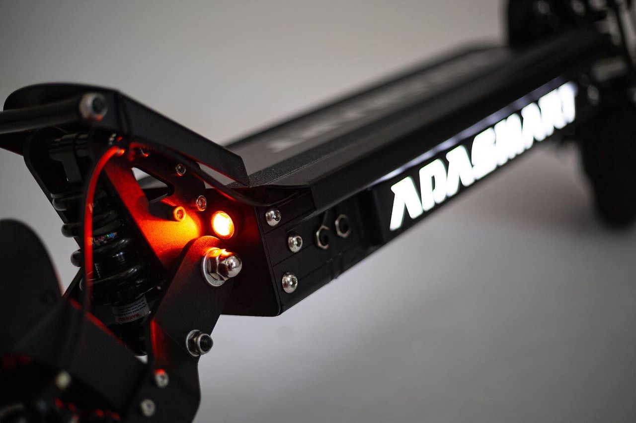 AdaSmart V10 Light и Tank Light  и V10 Plus - монстры на молдавских дорогах! Посмотри. foto 13