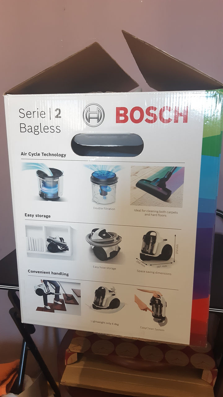 Aspirator Bosch cu container. фото 2