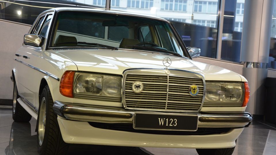 Mercedes-Retro-70-80e goda.W115,W116,W123,W124,W126,M115-116-117,M615-616-617,M102-103-104,M601-602 foto 12