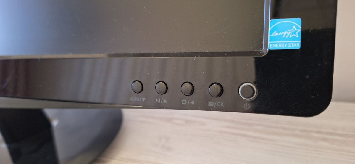 Монитор Philips  фото 4