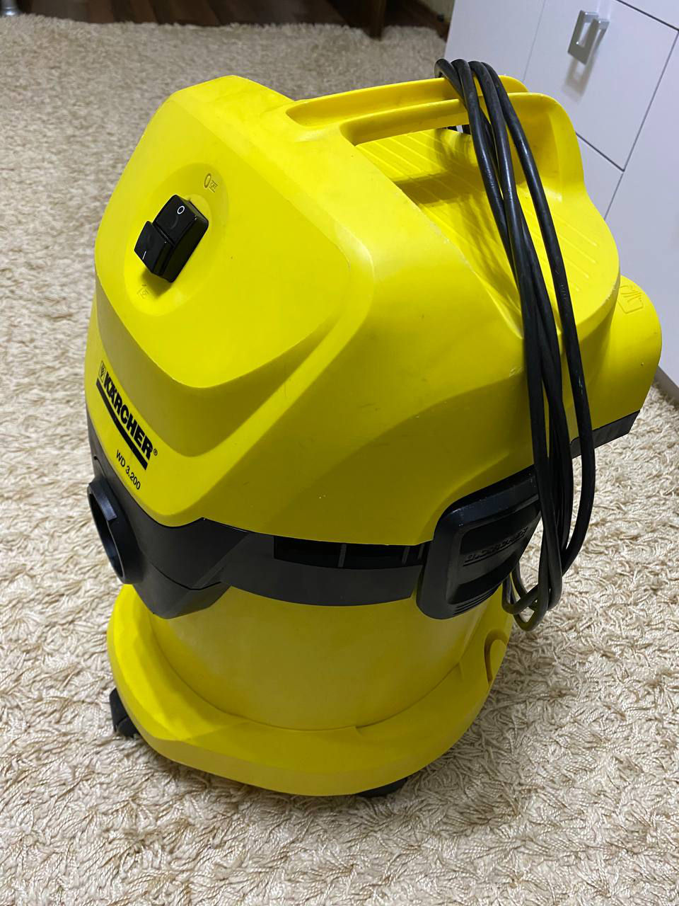 Aspirator Karcher WD 3.200