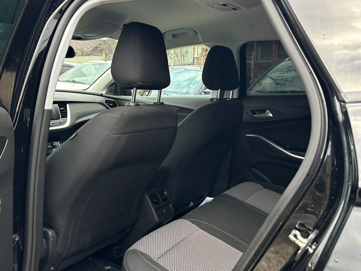 Opel Grandland X фото 7