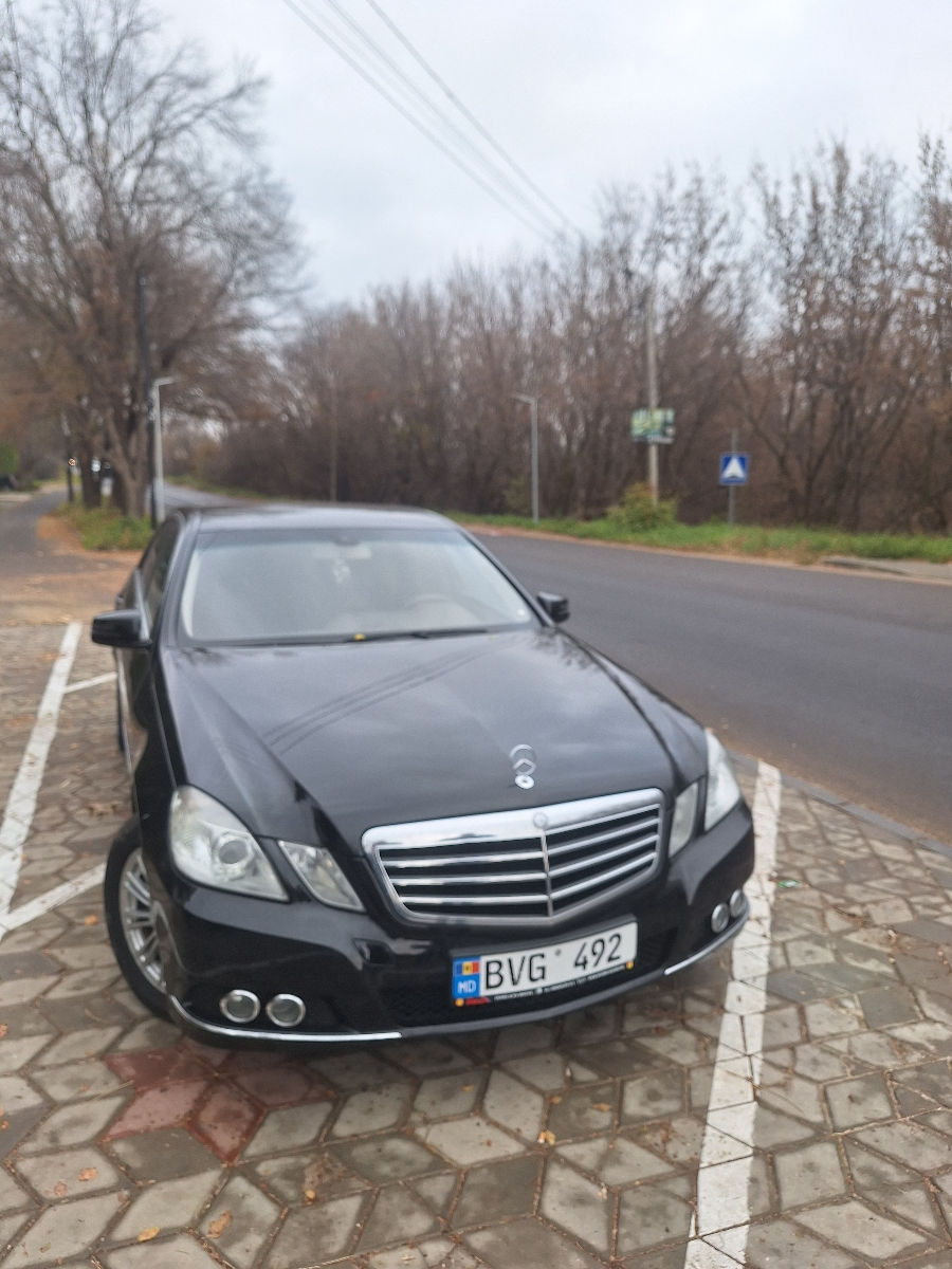 Mercedes E-Class foto 3