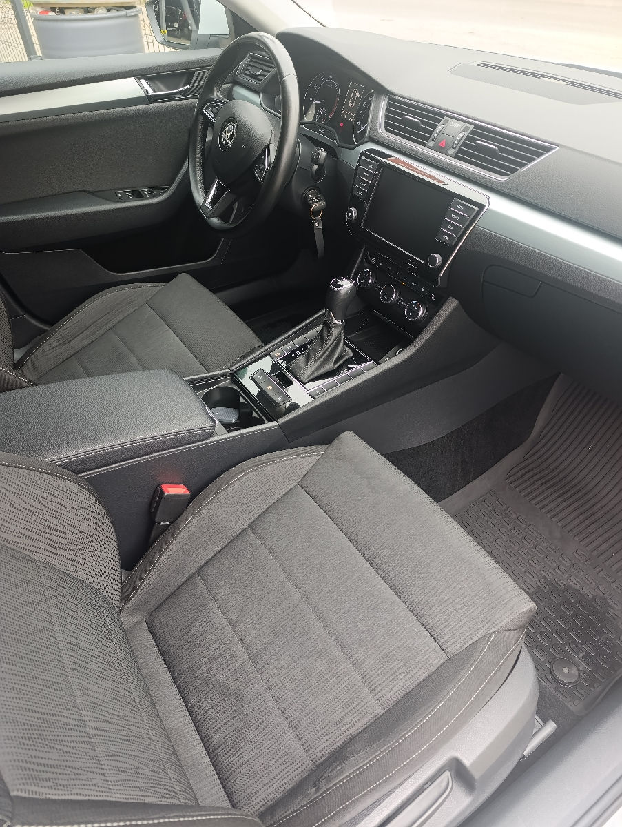 Skoda Superb фото 4