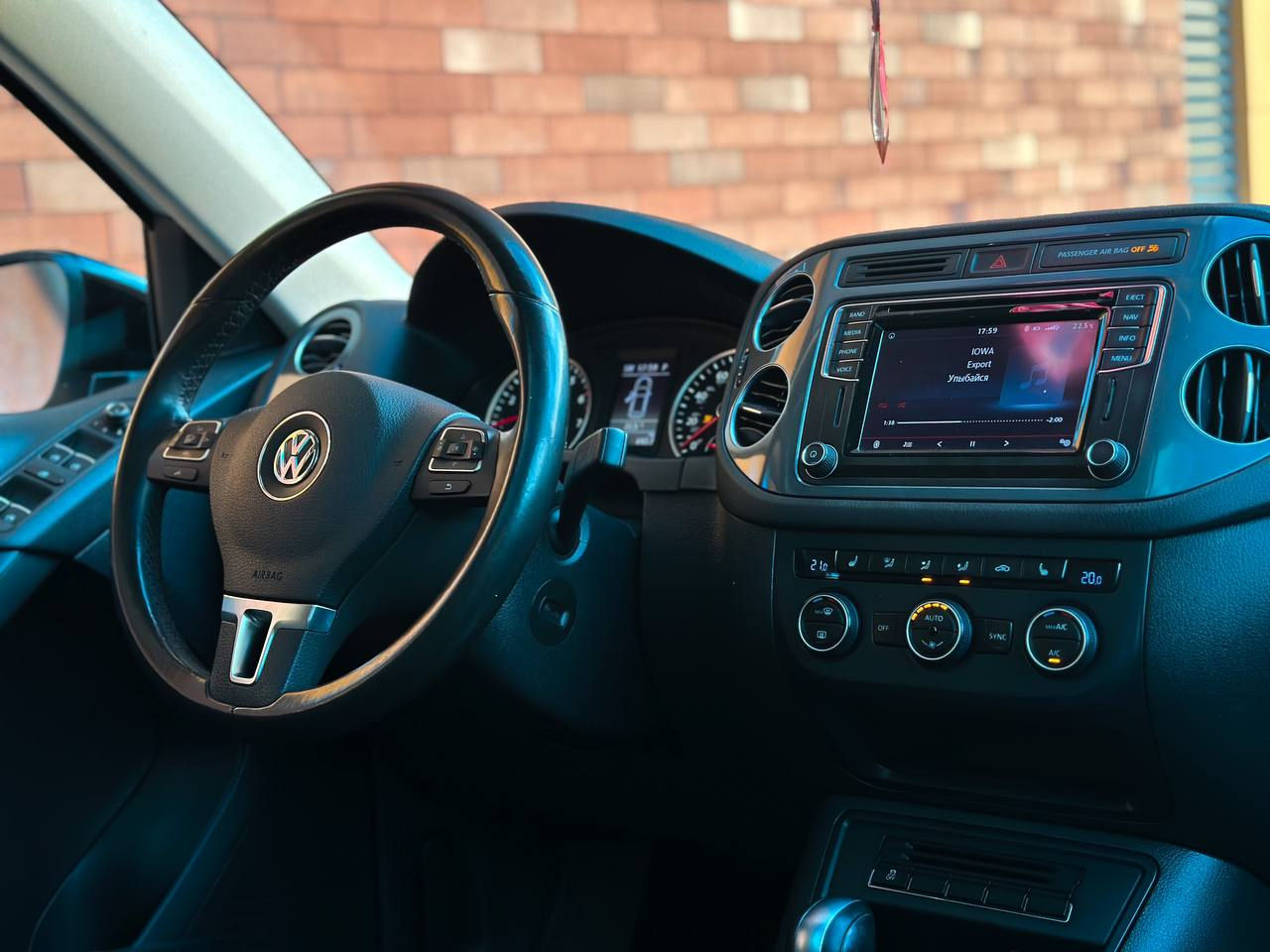 Volkswagen Tiguan - Chirie Auto - Авто Прокат - Rent a Car foto 5