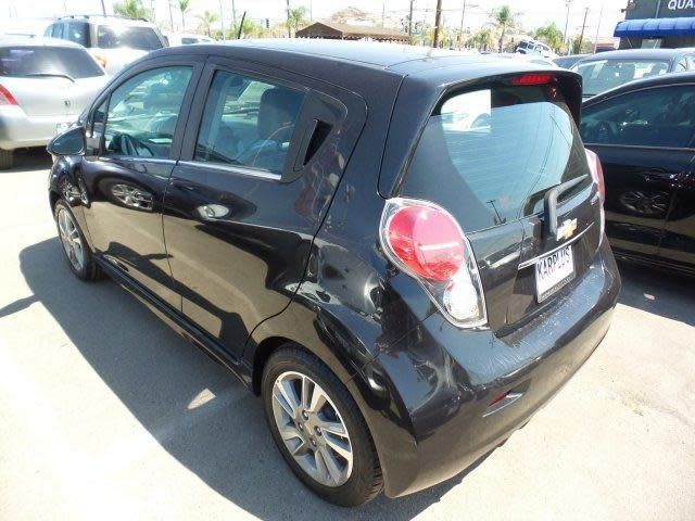 Chevrolet Spark фото 3