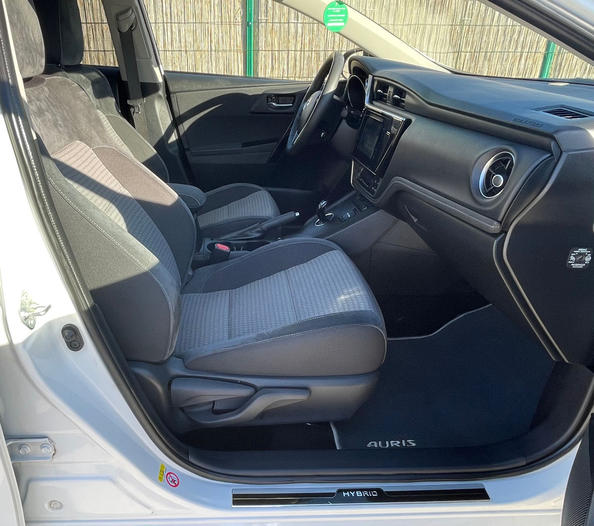 Toyota Auris foto 7