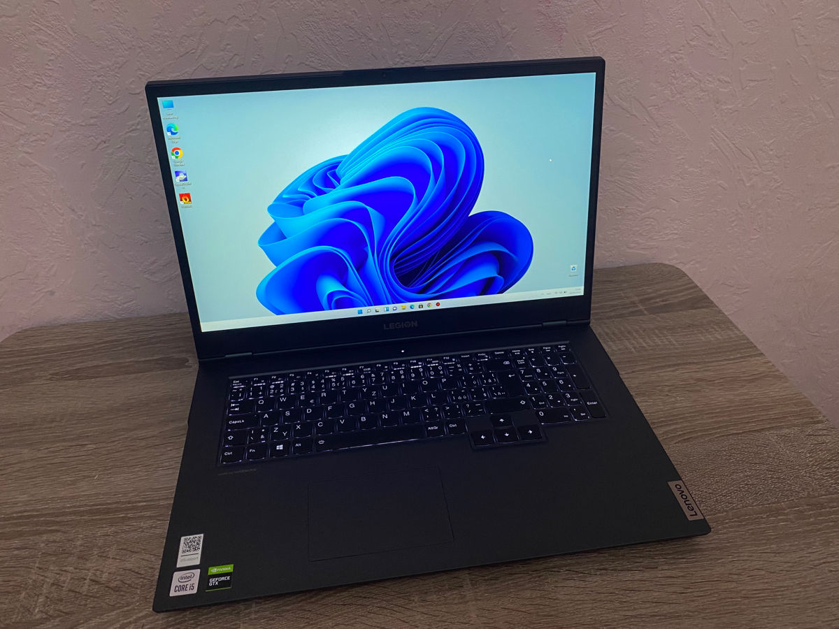 Lenovo LEGION (Core i5-10300H / RAM 16Gb DDR4 / 512Gb SSD / GeForce  GTX1650Ti / 17.3