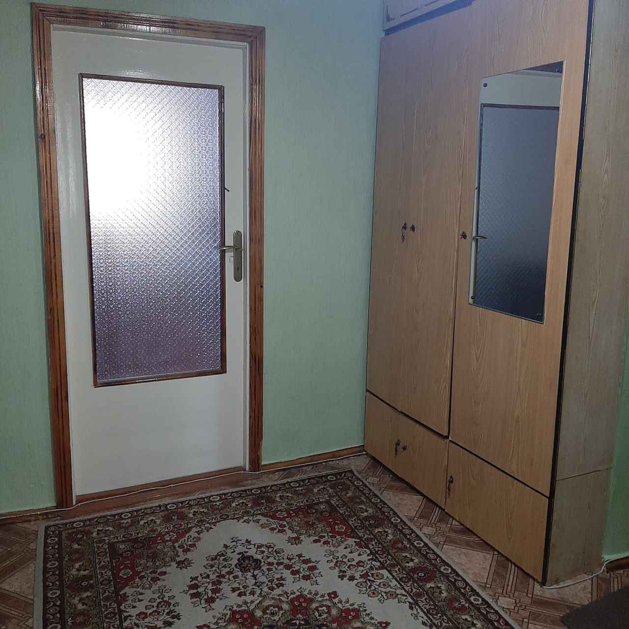 Apartament cu 3 camere,  Centru,  Cupcini,  Edineț foto 0