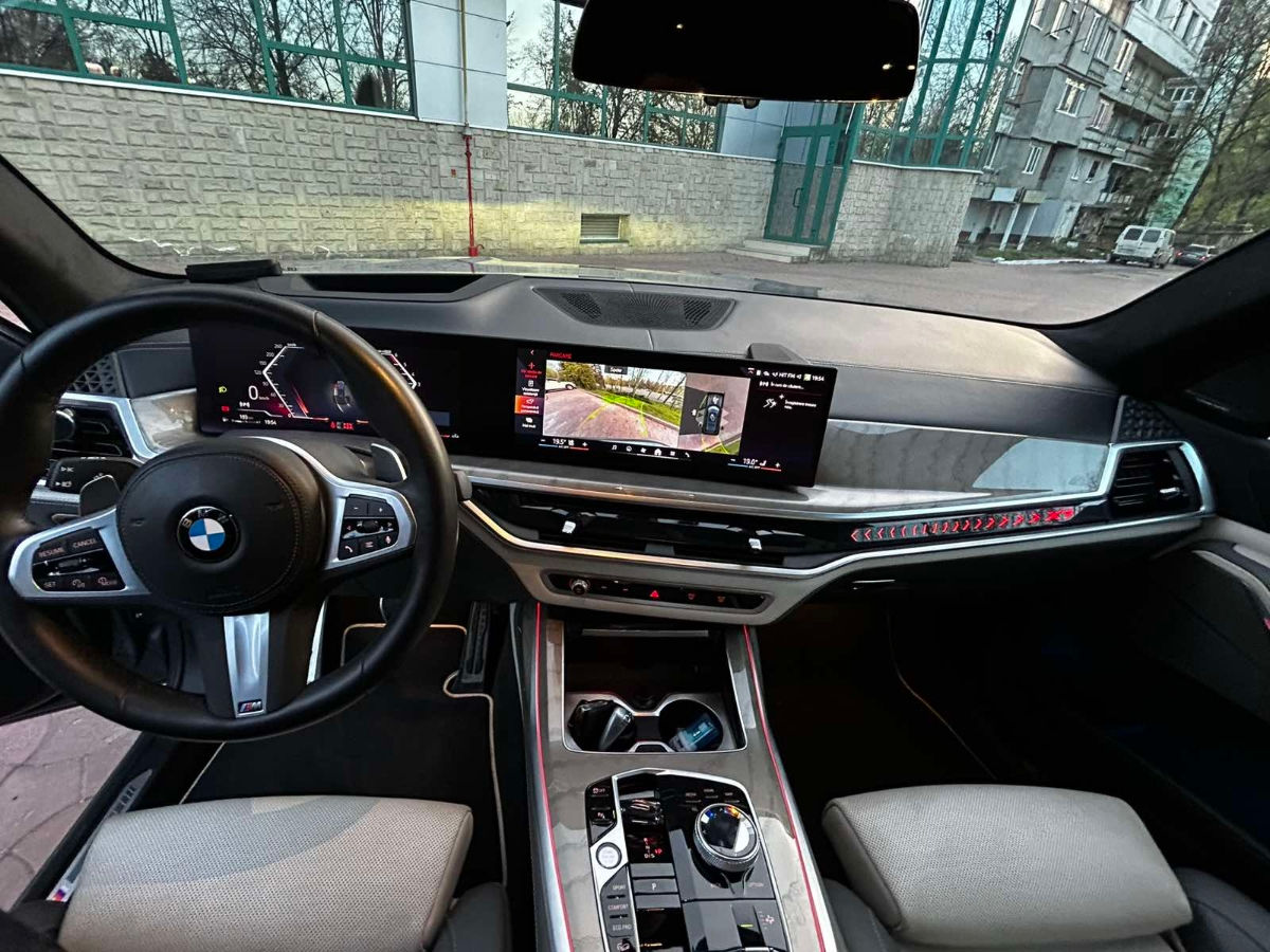 BMW X7 foto 5