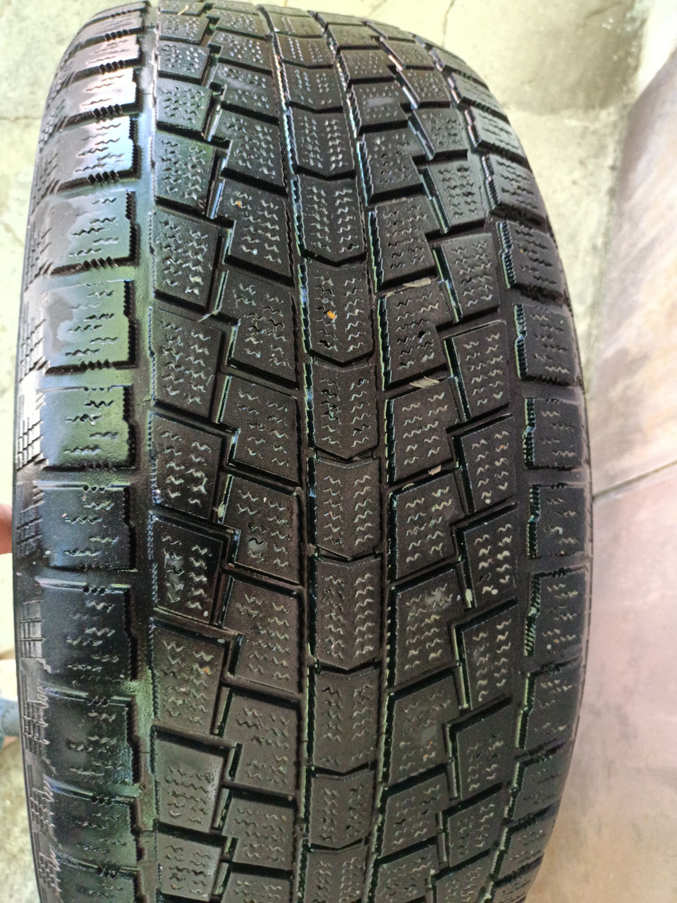 1 cauciuc 255/55/R18 Hankook foto 2