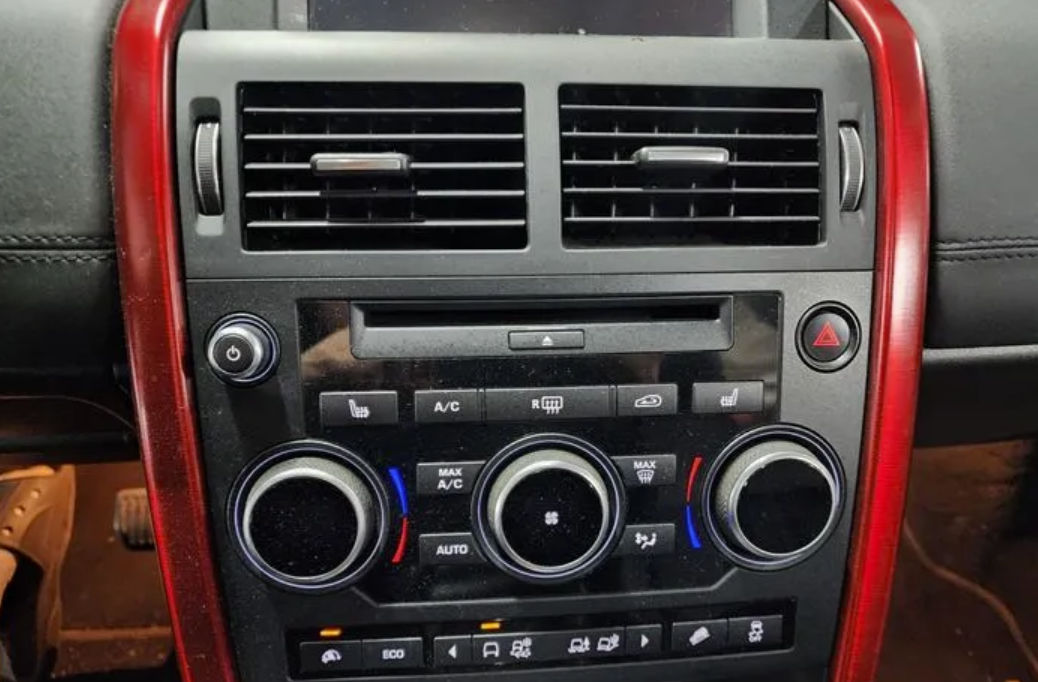 Land Rover Discovery Sport foto 12