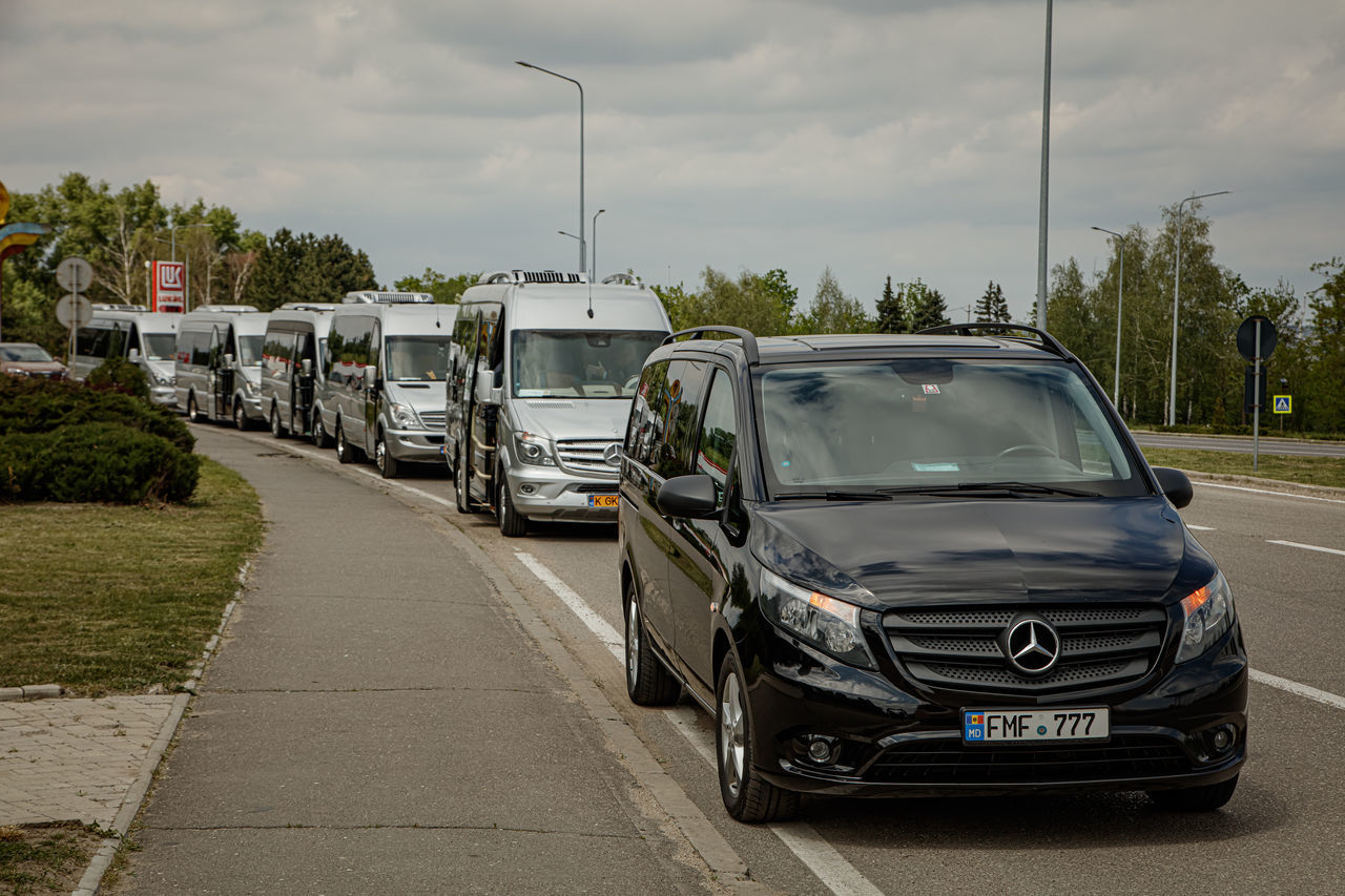 Chirie auto cu sofer! Vip auto! foto 0