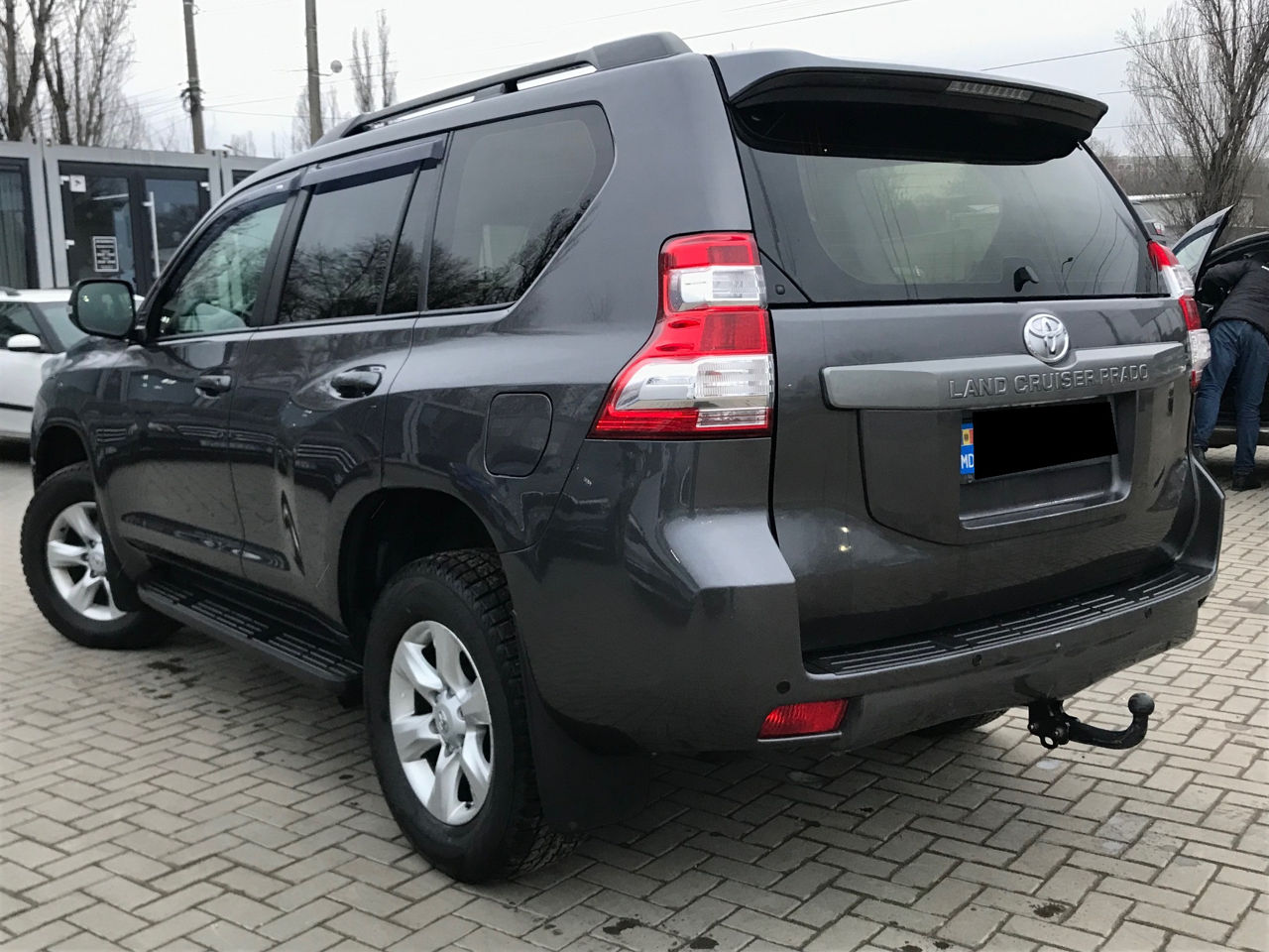 Toyota Land Cruiser Prado foto 8