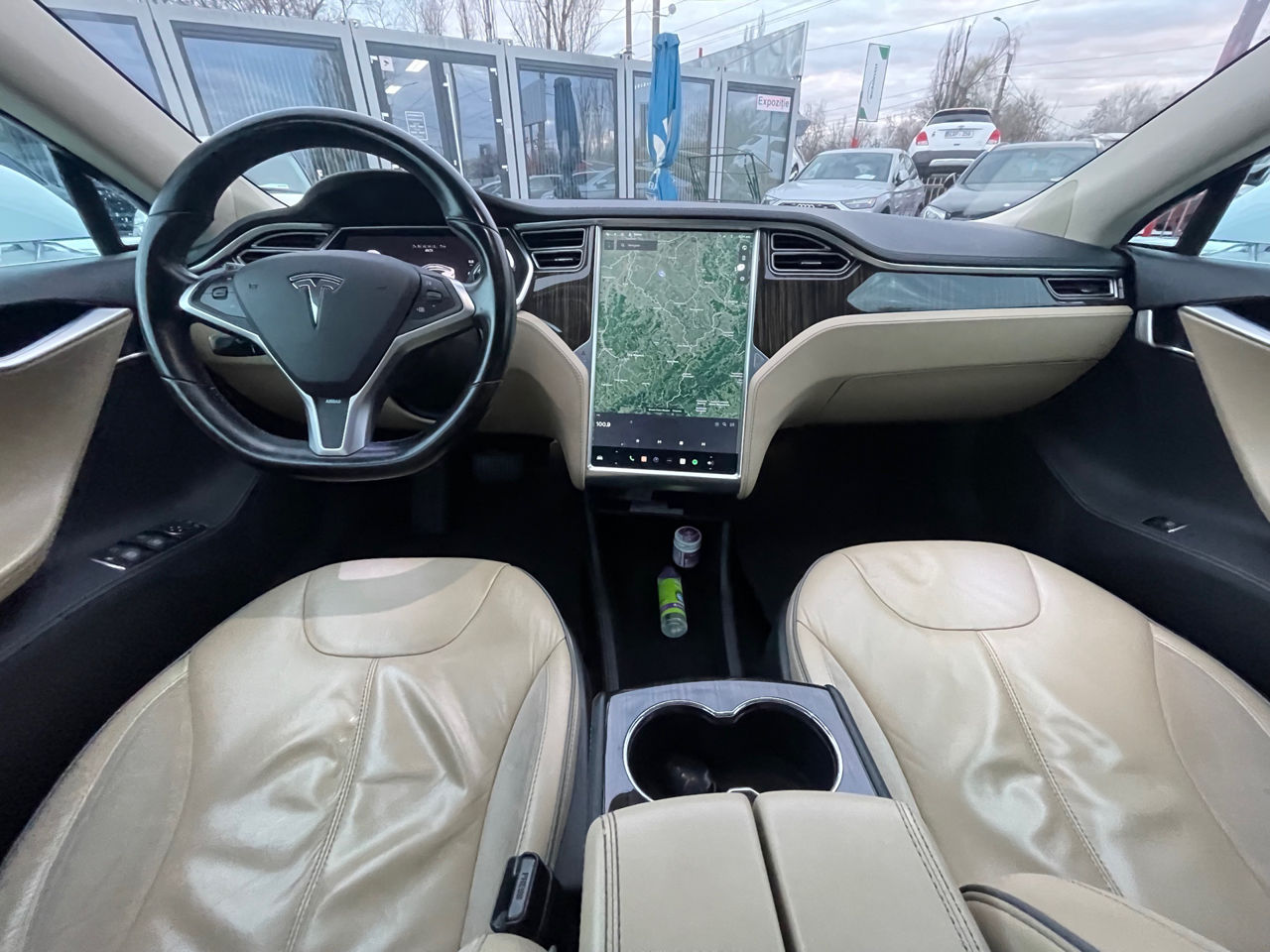 Tesla Model S foto 10