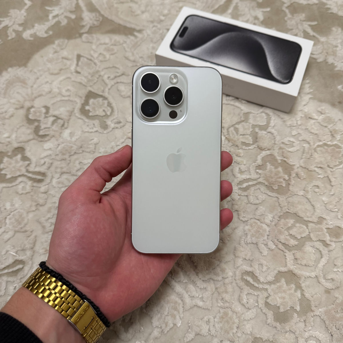 iPhone 15 Pro 128GB White Titanium foto 0