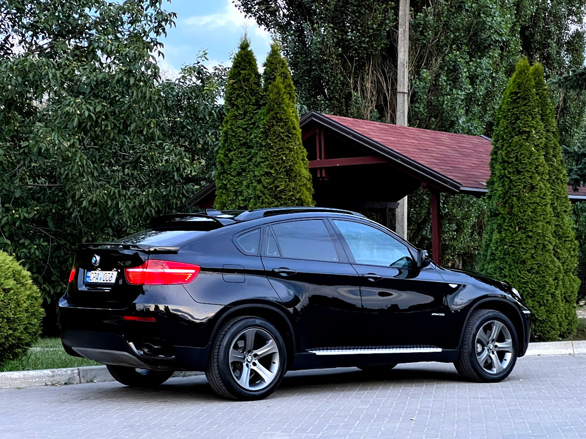 BMW X6 foto 9