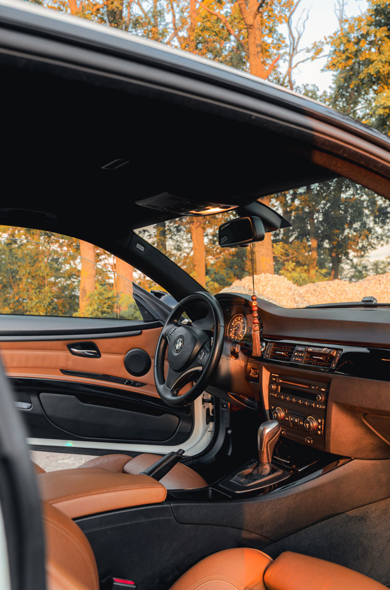BMW 3 Series Coupe фото 6