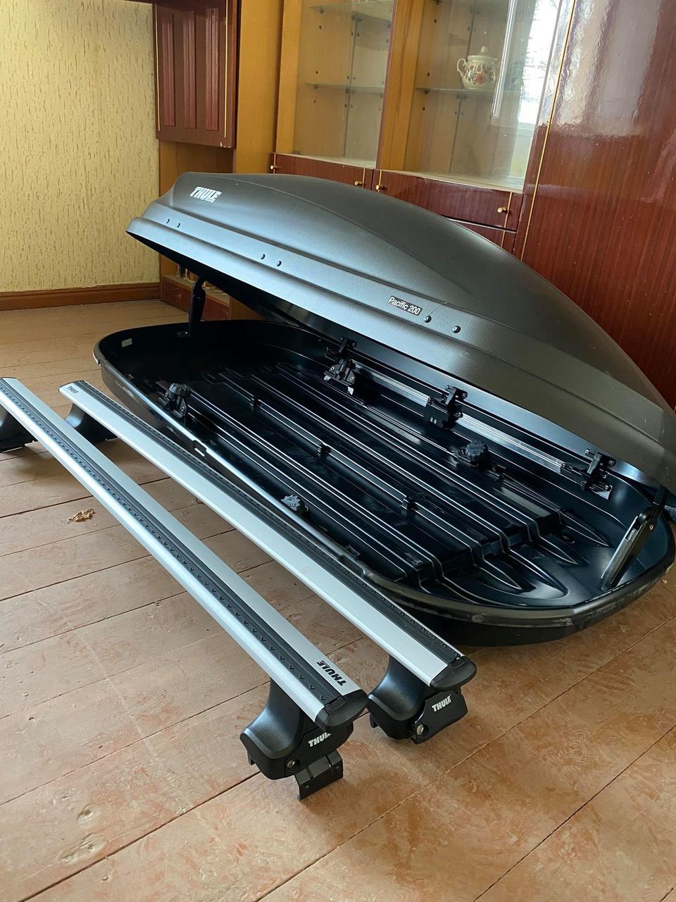 Для volvo s60 - крепление для багажника на крышу!