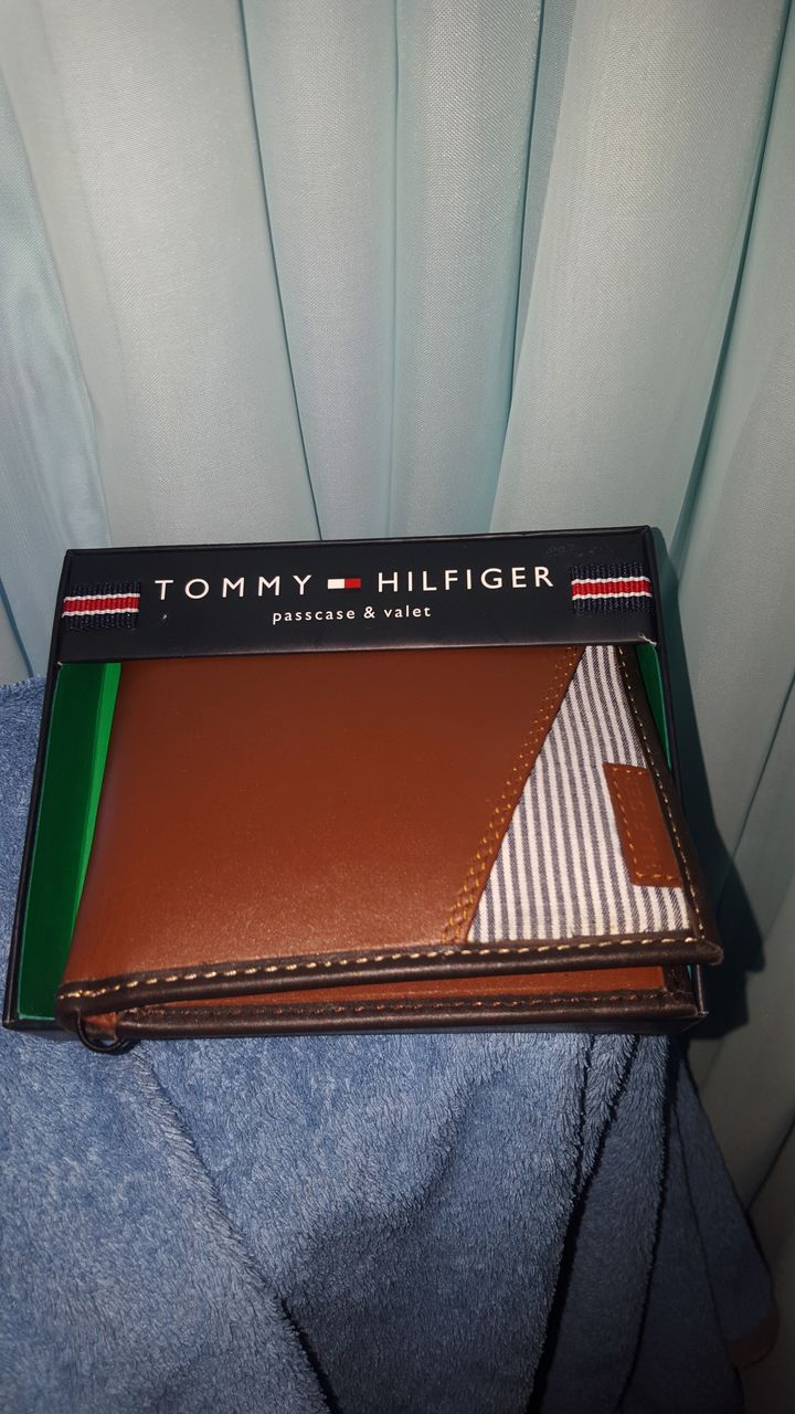Портмоне Tommy Hilfiger