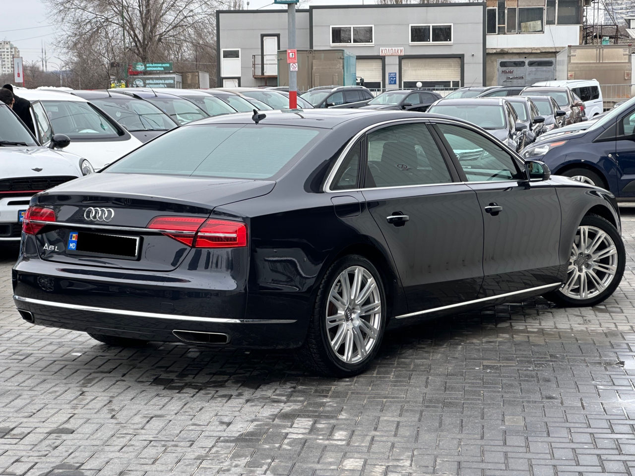 Audi A8 foto 4