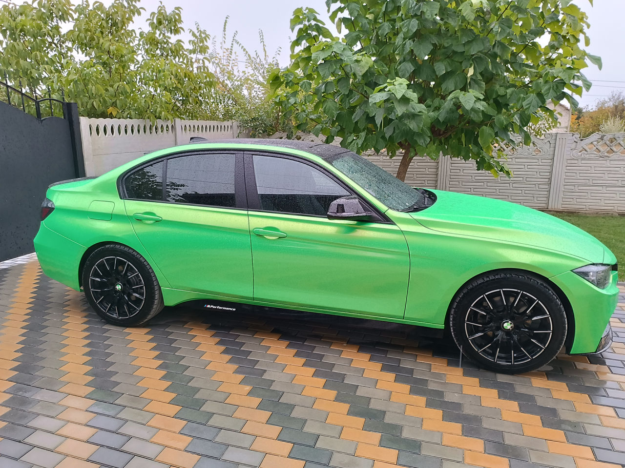 BMW 3 Series foto 5
