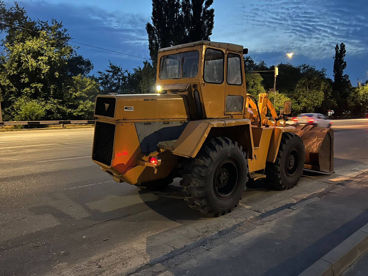 Încărcător frontal Massey Ferguson MF44 / фронтальный погрузчик foto 14