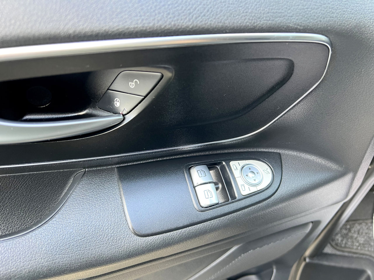 Mercedes Vito 119 Automat foto 8