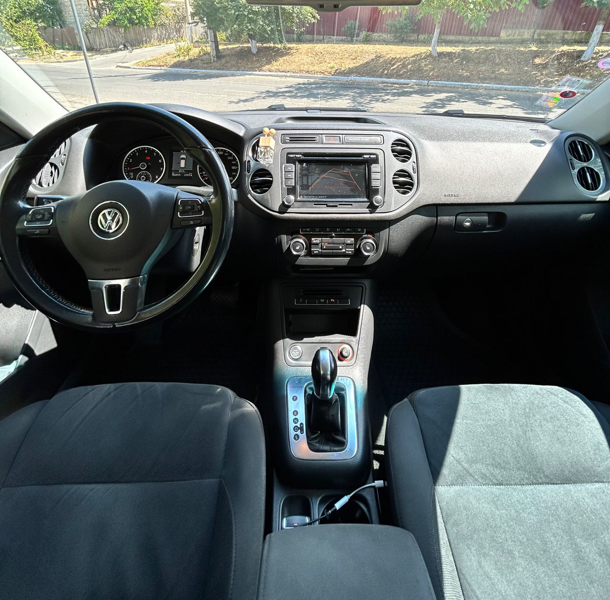 Volkswagen Tiguan foto 1