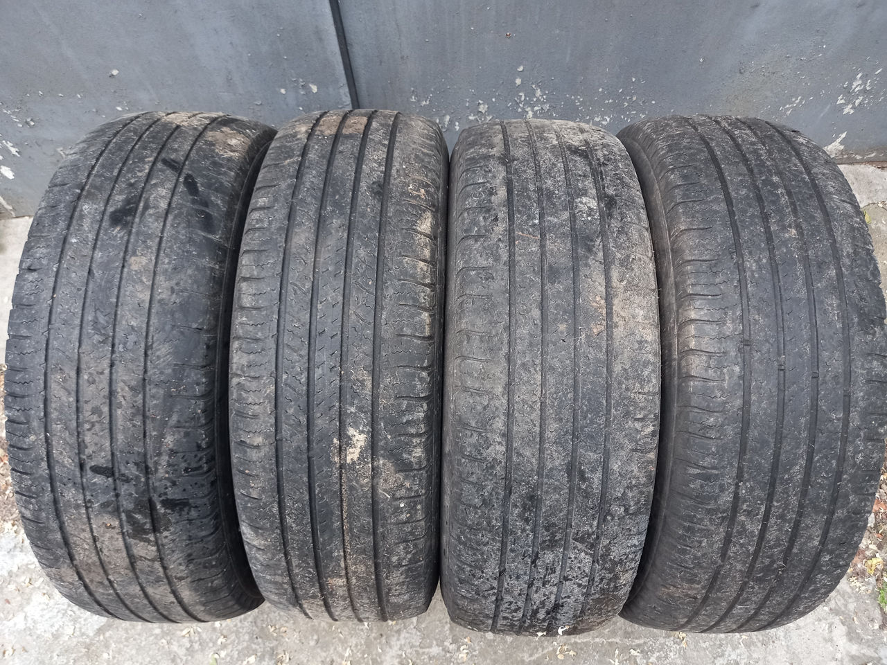 4 колеса 114,3x5 шины лето 225/65/R17