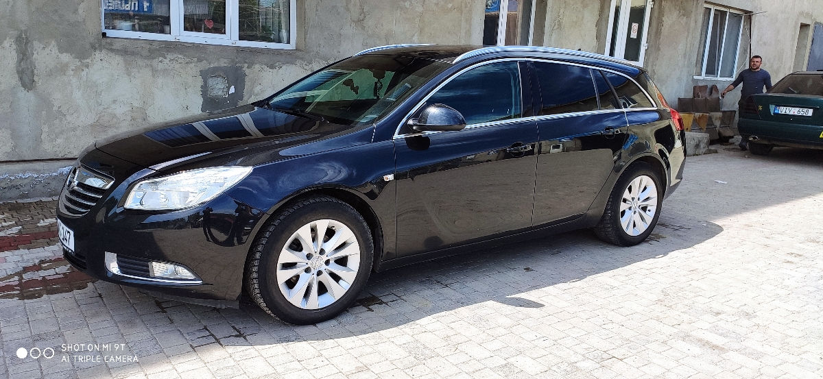 Opel Insignia foto 7