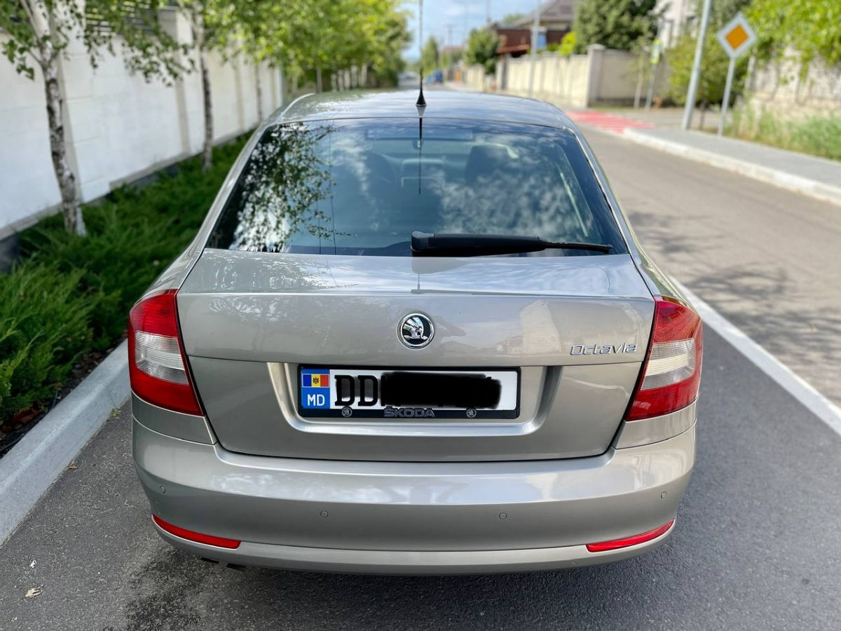 Skoda Octavia foto 7