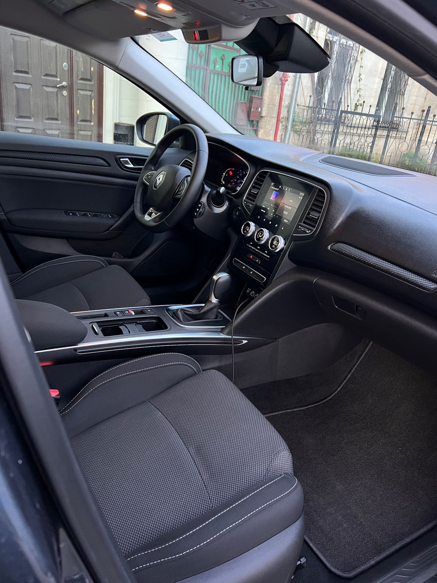Renault Megane фото 3
