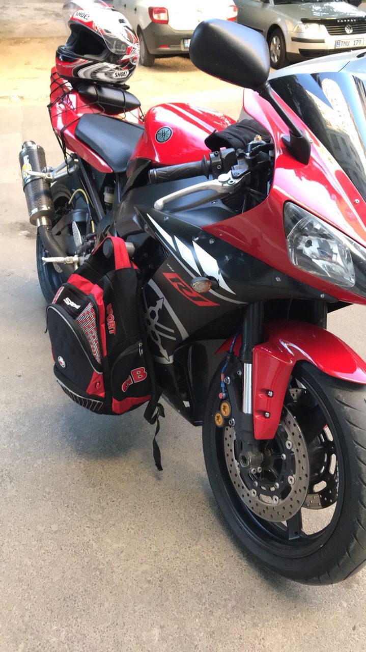 Yamaha YZF R1000