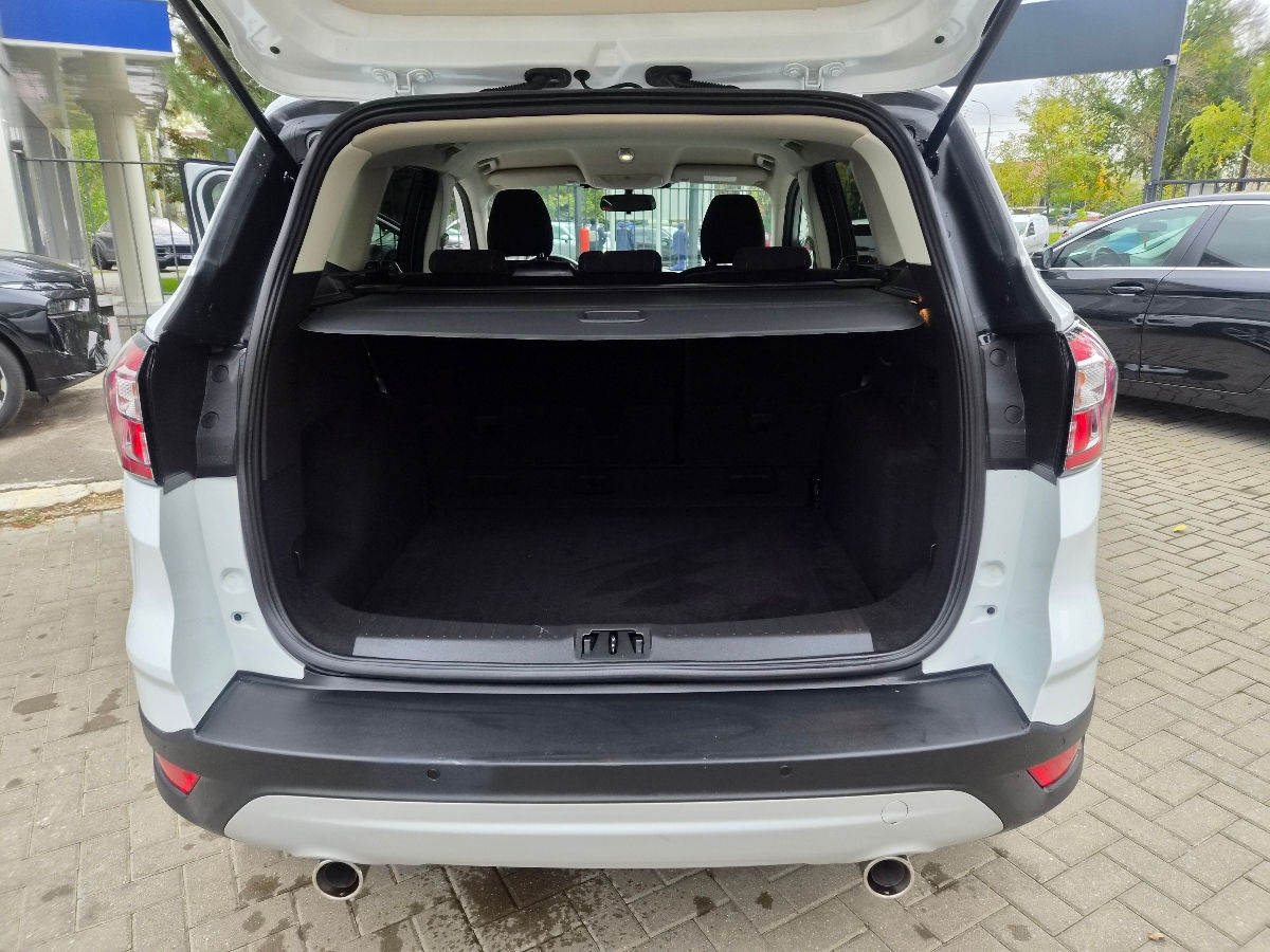 Ford Kuga 2018 photo 18